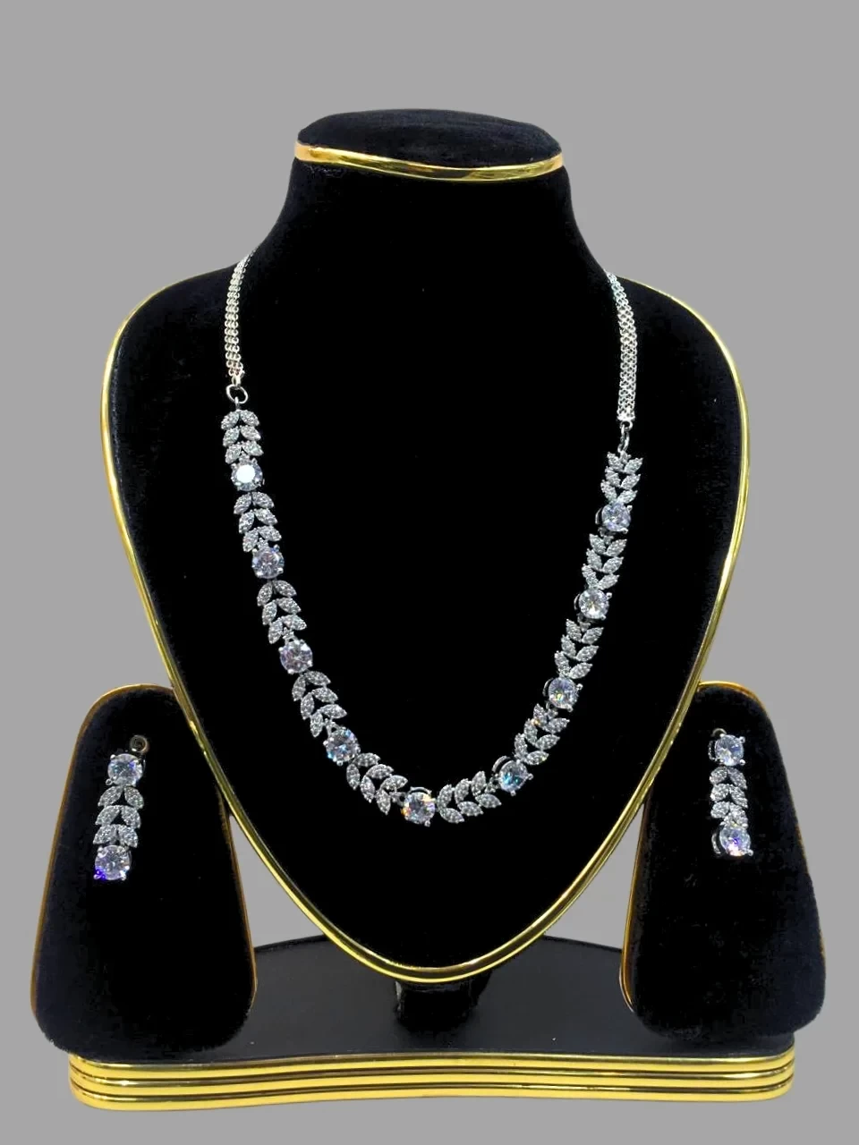 Crystal Leaf Diamond Necklace