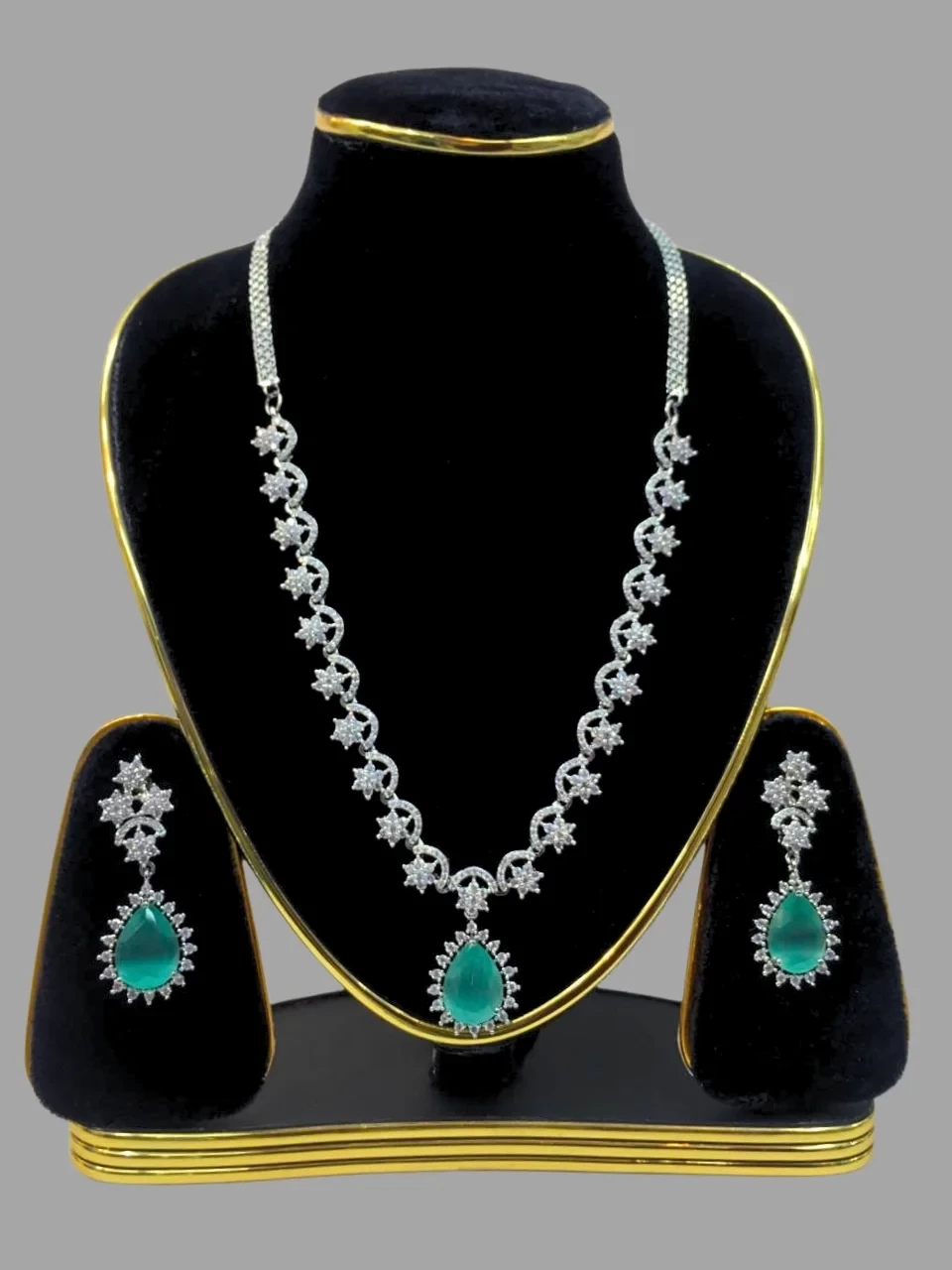 Rhodium Finish Diamante Necklace Set