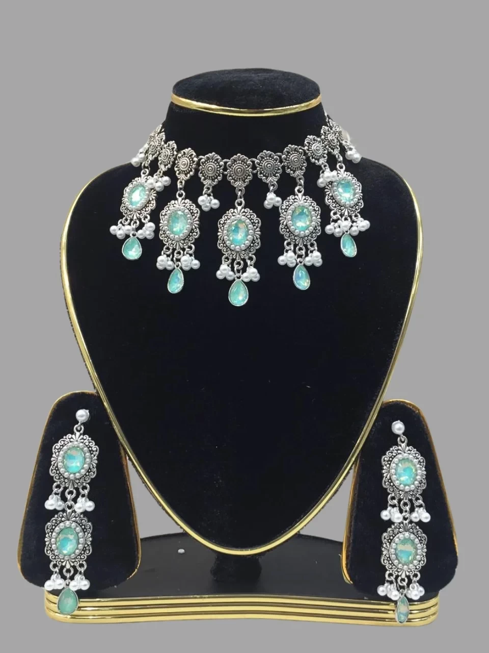 Vintage Crystal Droplet Necklace & Earrings Set